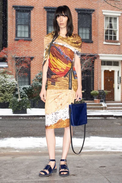 Look 3
